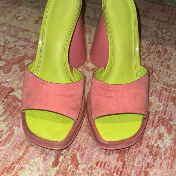 Pink! Super cute heels!! CircusNY size 10 - Picture 3 of 4